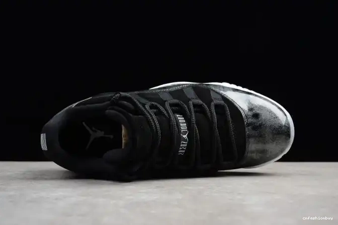 Air 11 Retro 528895-010 Low Jordan 